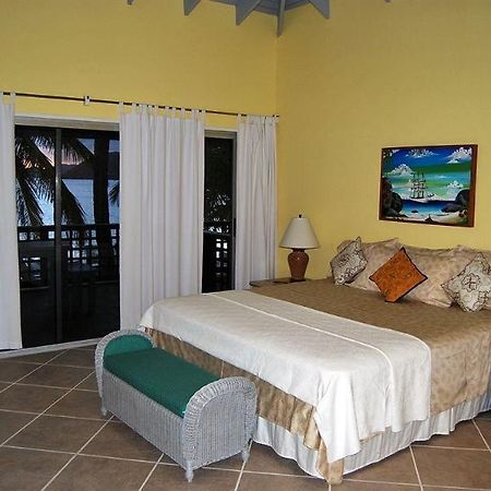 Fort Recovery Beachfront Villa & Suites Freshwater Pond Exterior foto