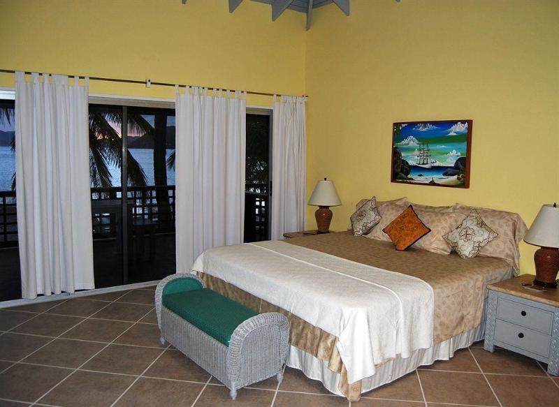 Fort Recovery Beachfront Villa & Suites Freshwater Pond Exterior foto